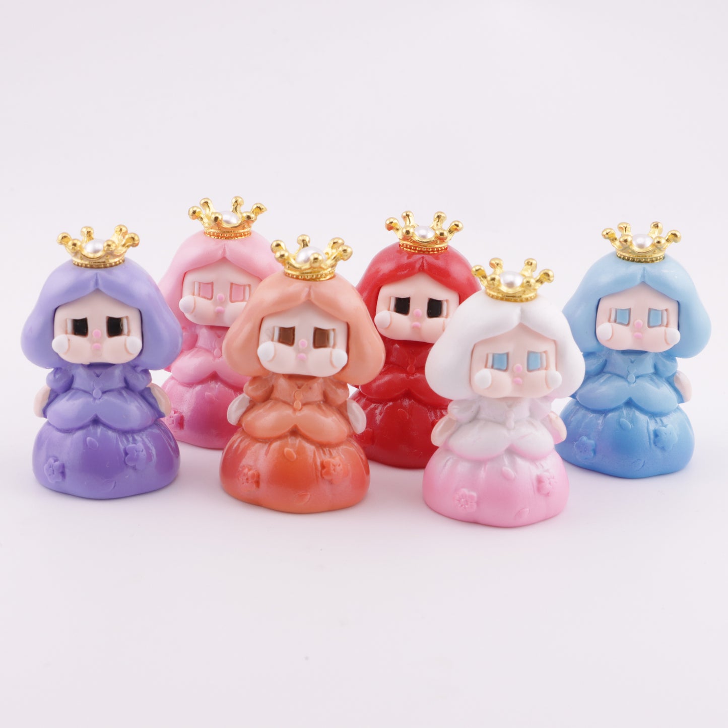 FS5632- Crown Crying Doll Trendy Collectible Cute Bead Ornaments