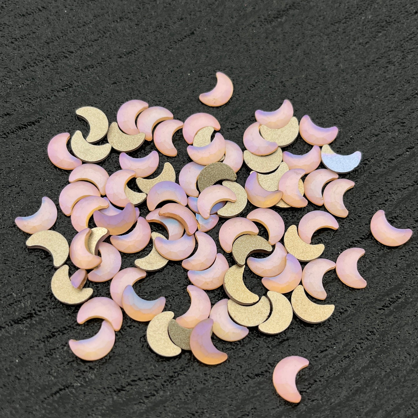 FS2231- 100PCS 7MM Moon Nail Charms For Making Fancy Beads Or Fancy Beadable Pens