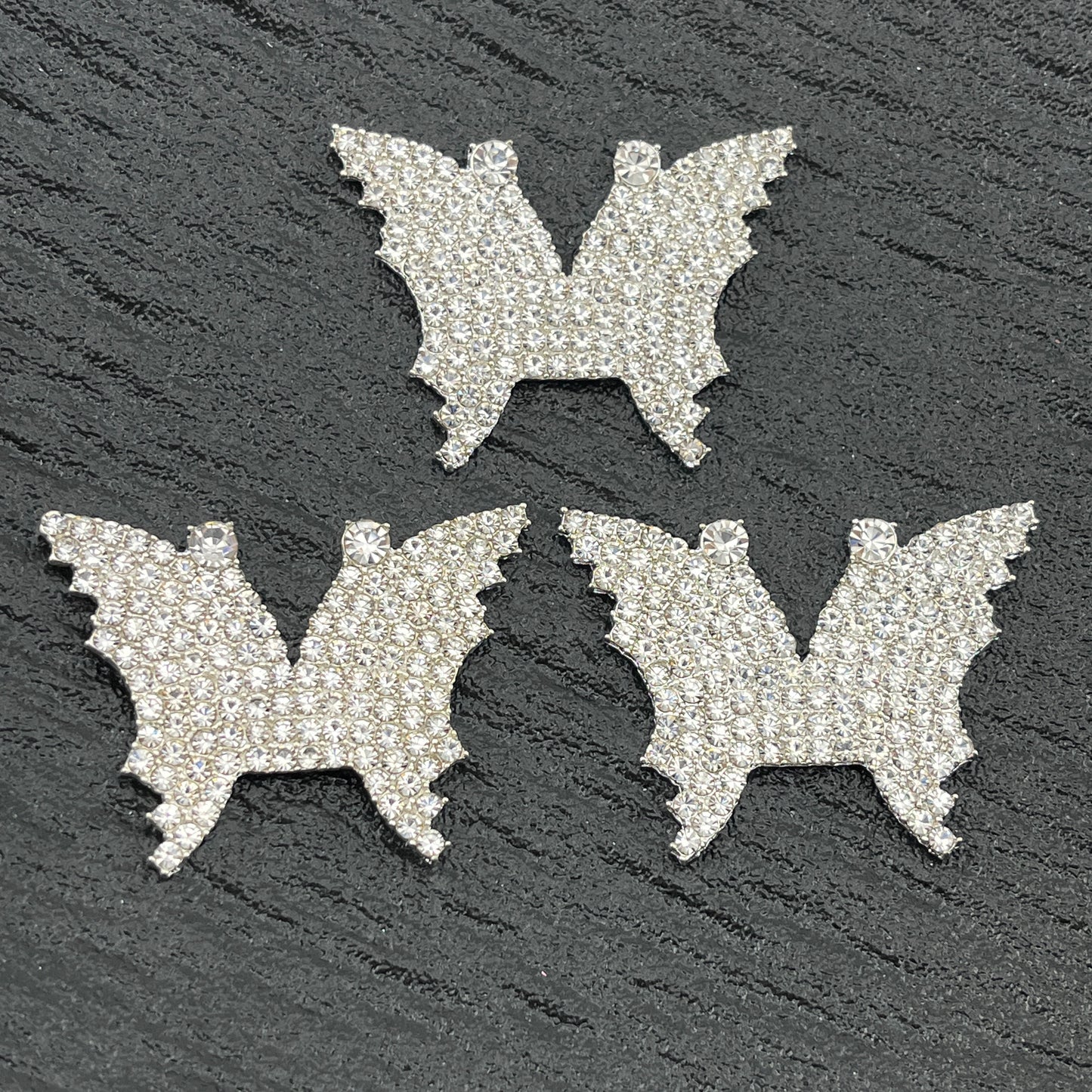FS2266-28.5*39mm Full Diamond Butterfly Alloy Patches