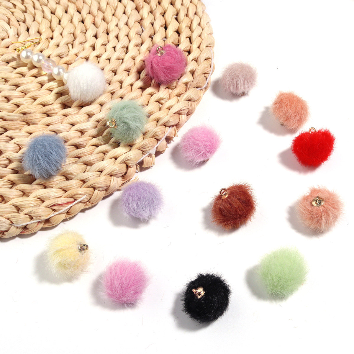 FS0352- 16MM Mixed Color Imitation Mink Plush Beads For Making Car Hangers