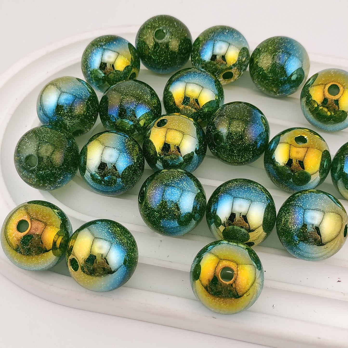 FS1197- 20mm Flashing Resin Beads