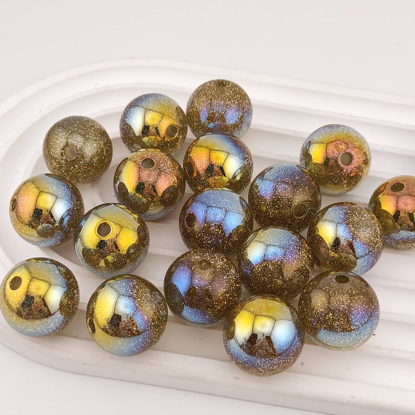 FS1197- 20mm Flashing Resin Beads