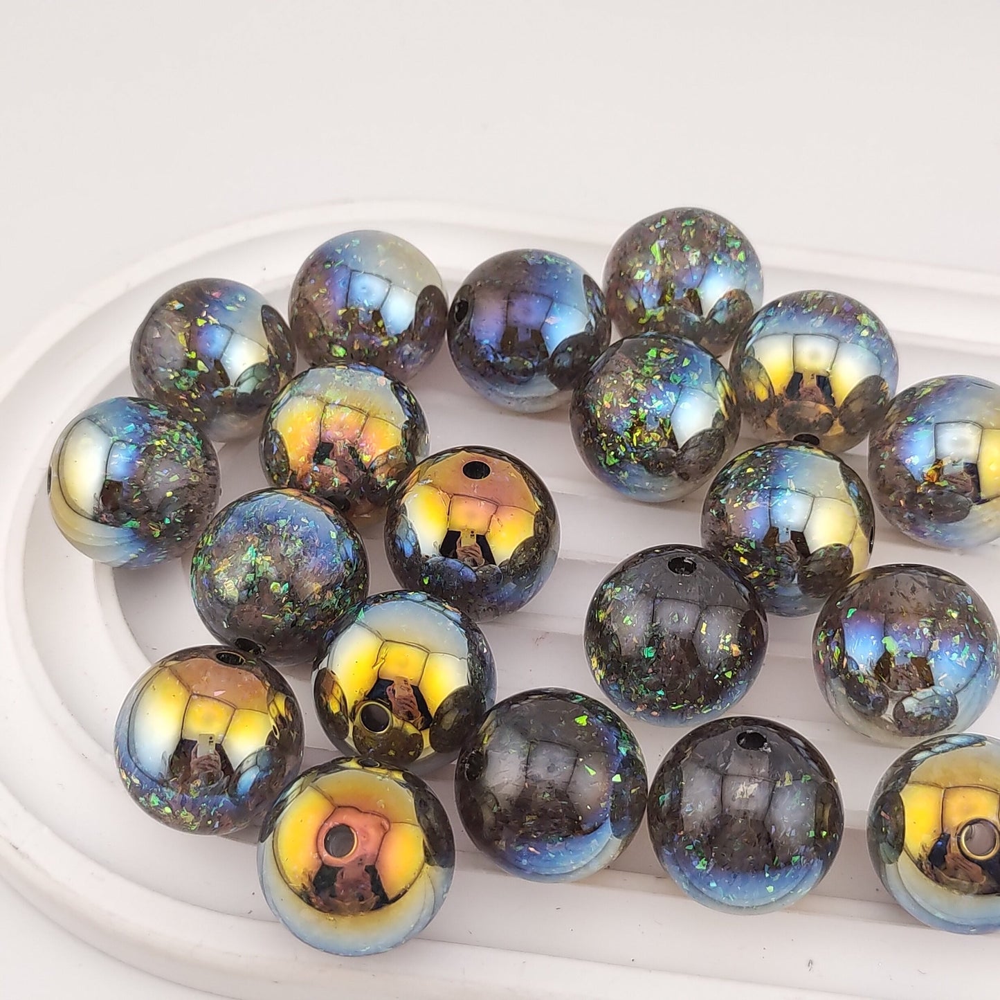 FS1197- 20mm Flashing Resin Beads