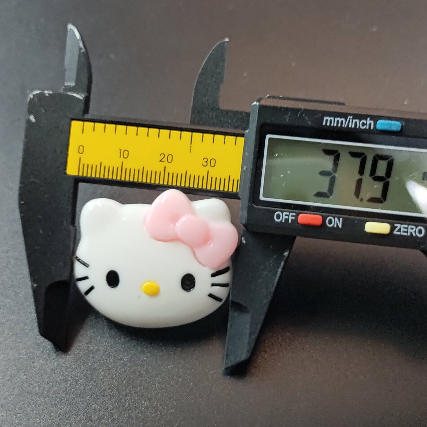 FS0311- 38MM HK Charms Accessories For Making Fancy Beads