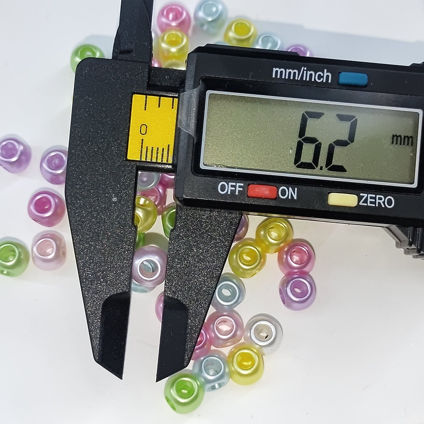 FS1557-Mixed Color Pearl Looking 4 Hole Acrylic beads Fit For Beadable Pens