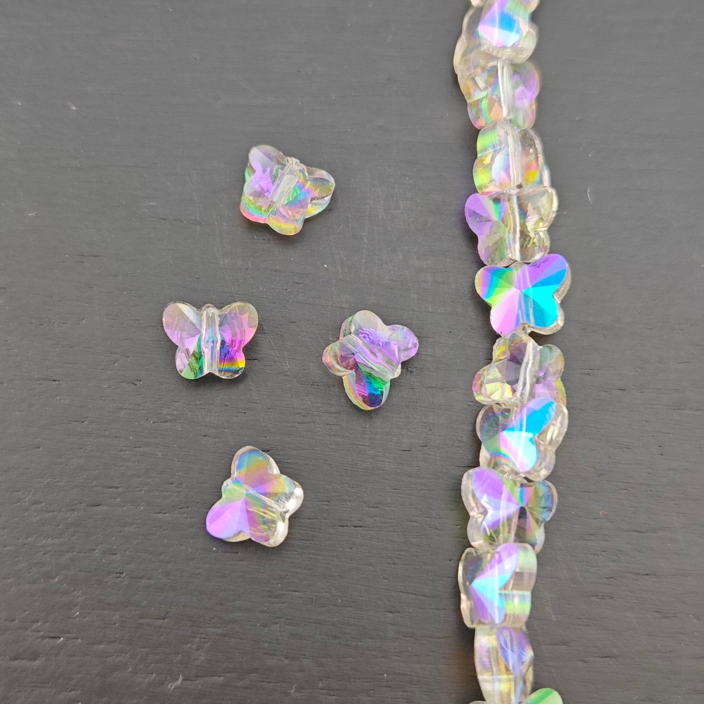 FS2805- About 98PCS/Strand 6*8mm Butterfly Crystal Glass Beads