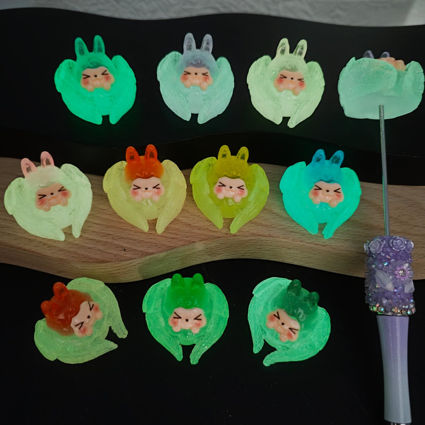 FS2712- 10 Pieces Glowing Angel Wings KiKi Pen Toppers
