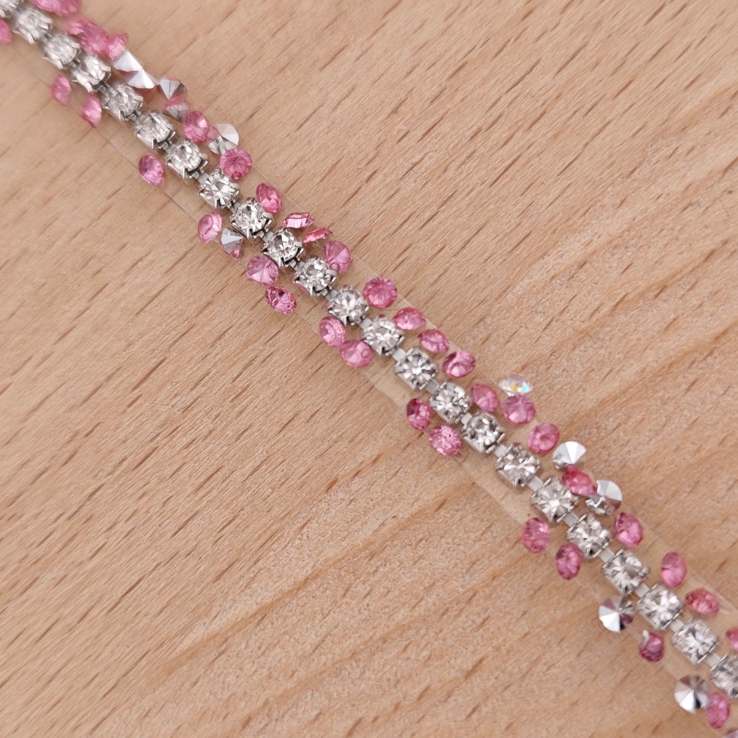 FS2994- 9mm Width Sugar Diamonds Wraps tapes With Silver Chain In Middle Diamonds Tapes for Making Fancy Beads