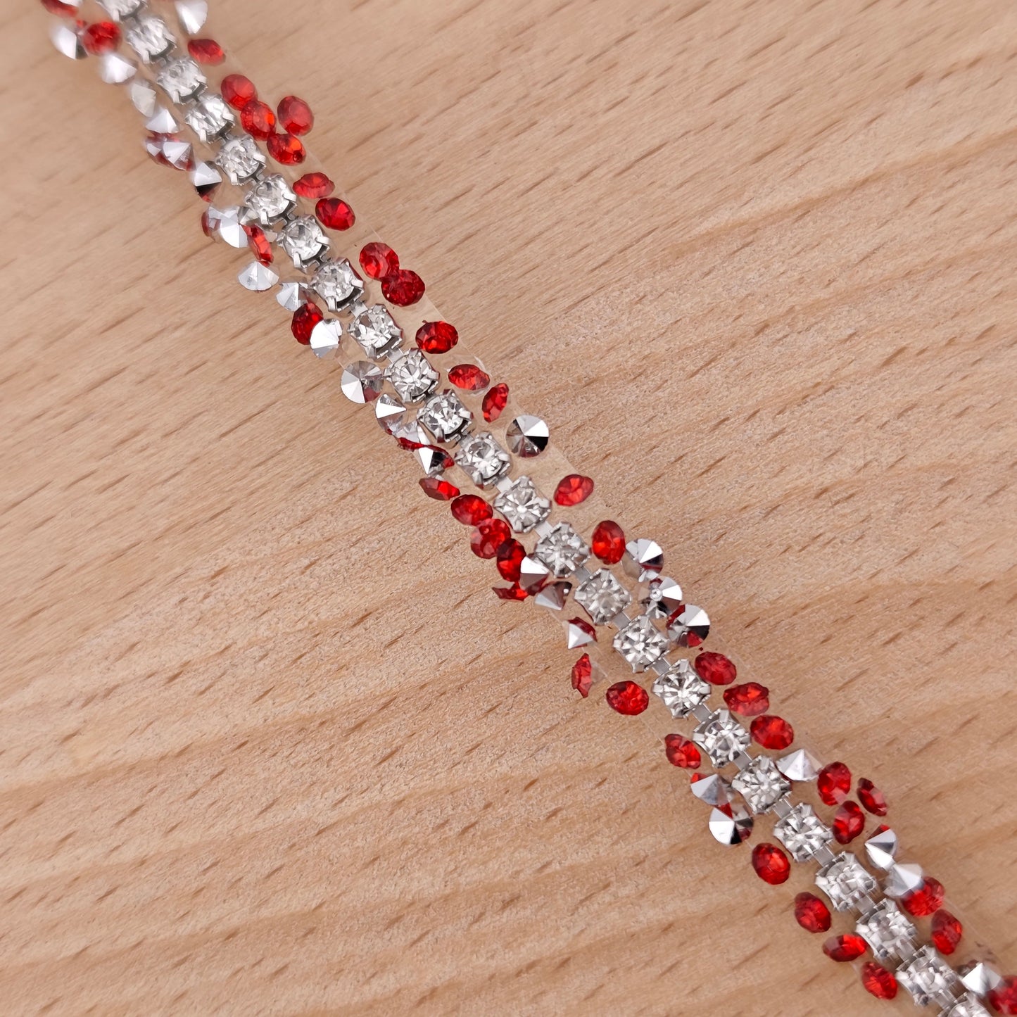 FS2994- 9mm Width Sugar Diamonds Wraps tapes With Silver Chain In Middle Diamonds Tapes for Making Fancy Beads