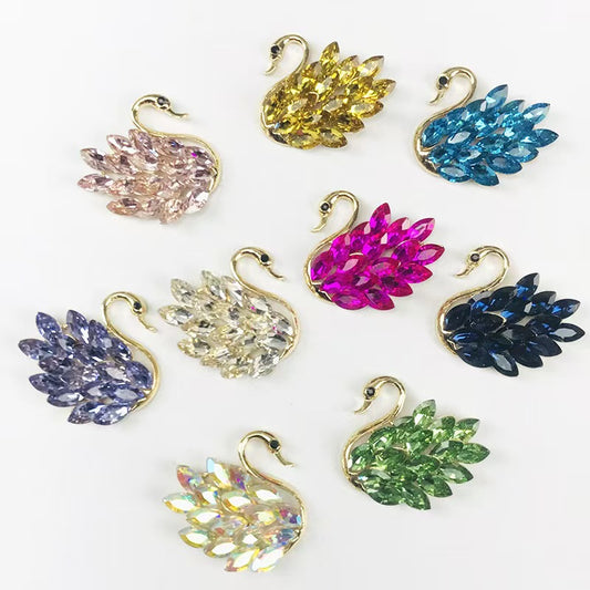FS4678- 41×44Mm Crystal Diamond Swan Patches (One Left And One Right)