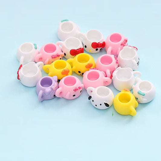 FS4436- Sanrio Cup Beads