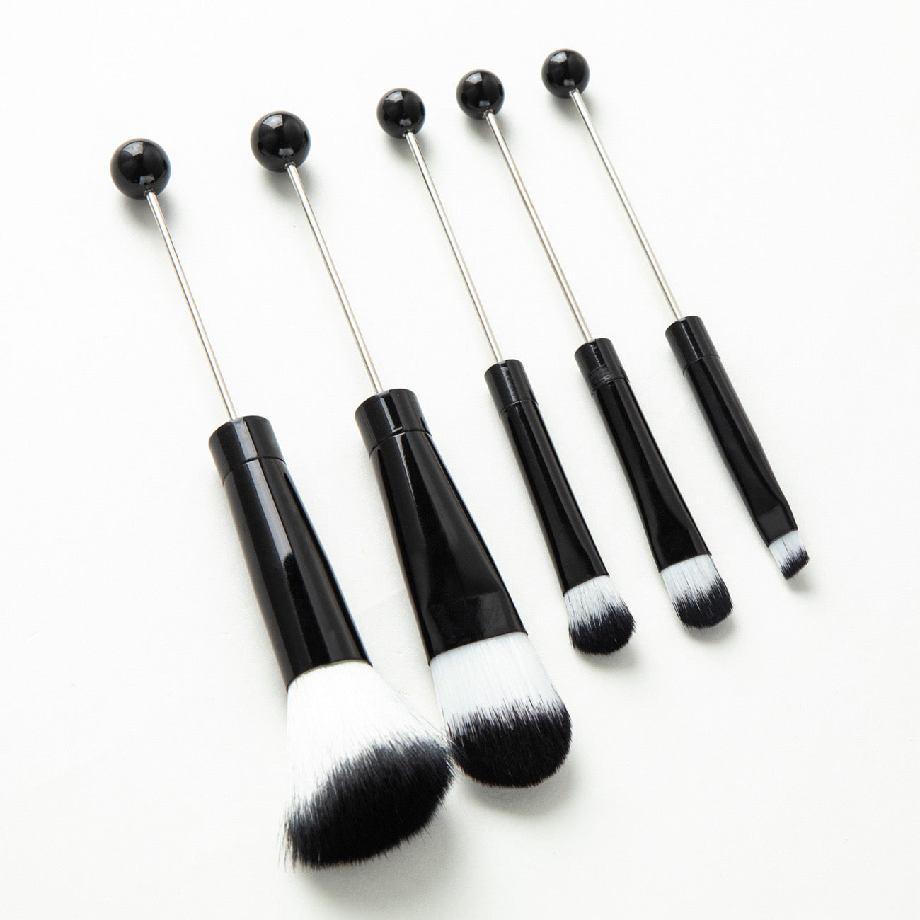 1 Set (5Pieces) Beadable Makeup Brushes