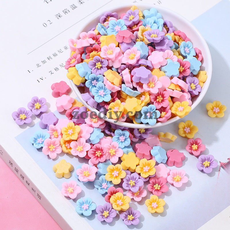 FS1021- 8MM Mixed Color Resin Flower Nail Charms For Making Fancy Beads Or Fancy Pen