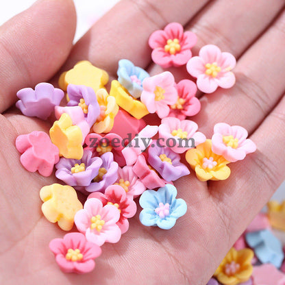 FS1021- 8MM Mixed Color Resin Flower Nail Charms For Making Fancy Beads Or Fancy Pen