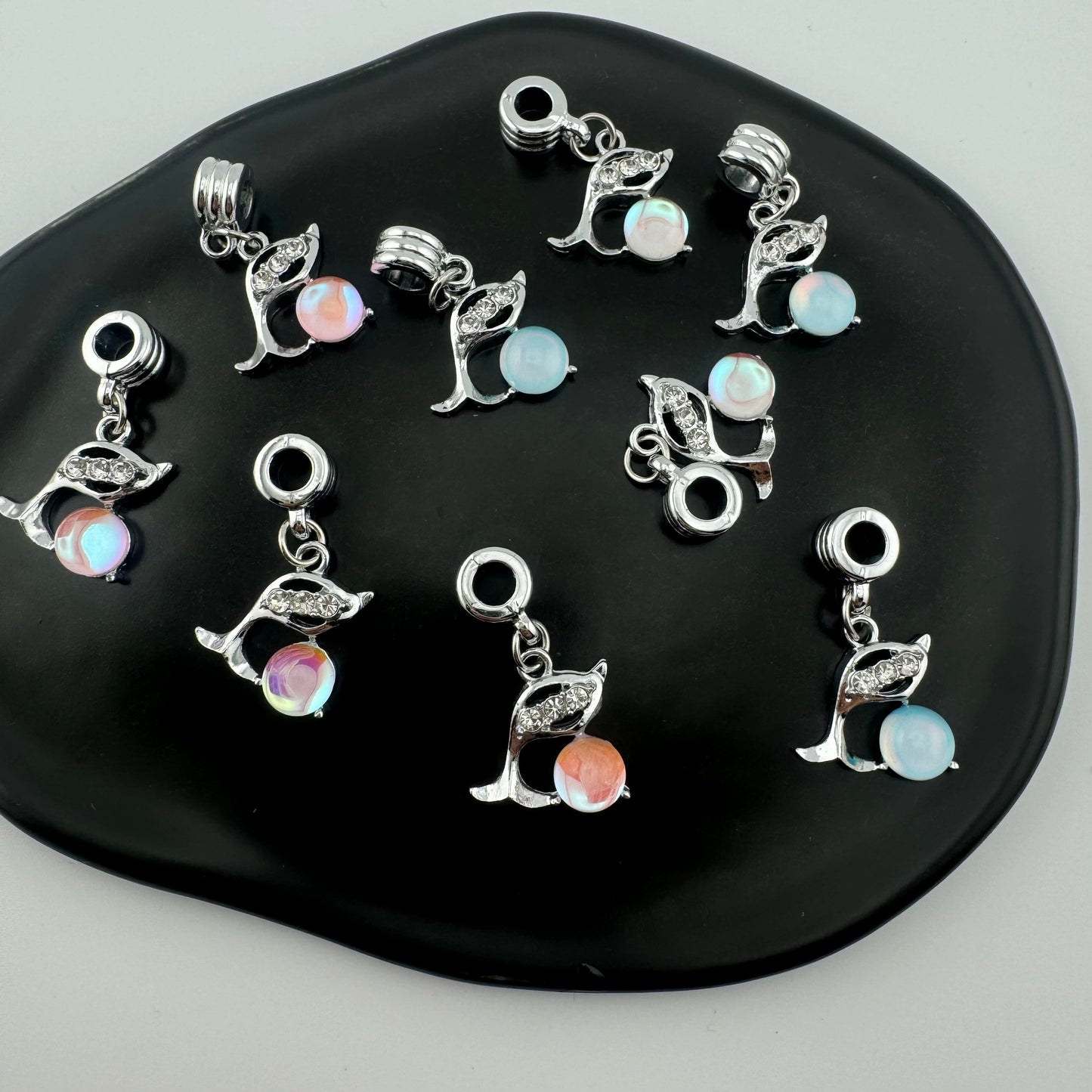 Mixed Color Dolphin Cat 's-eye  Spacer Charms Fit For Beadable Pens Or For Bracelets