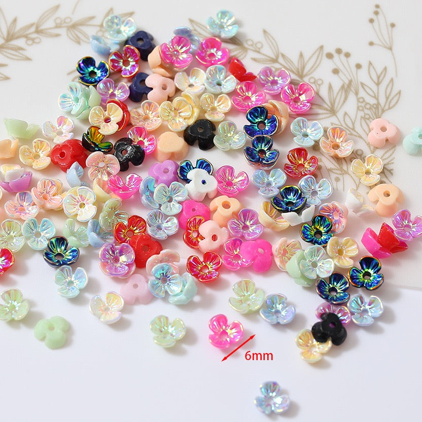 6mm UV Shell Looking Three-petal Flower Resin Nail Charms For Making Fancy Bead Or Fancy Pen