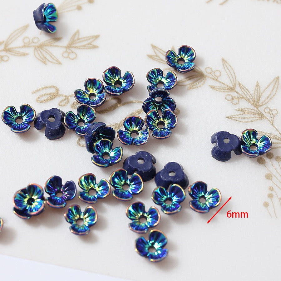 6mm UV Shell Looking Three-petal Flower Resin Nail Charms For Making Fancy Bead Or Fancy Pen