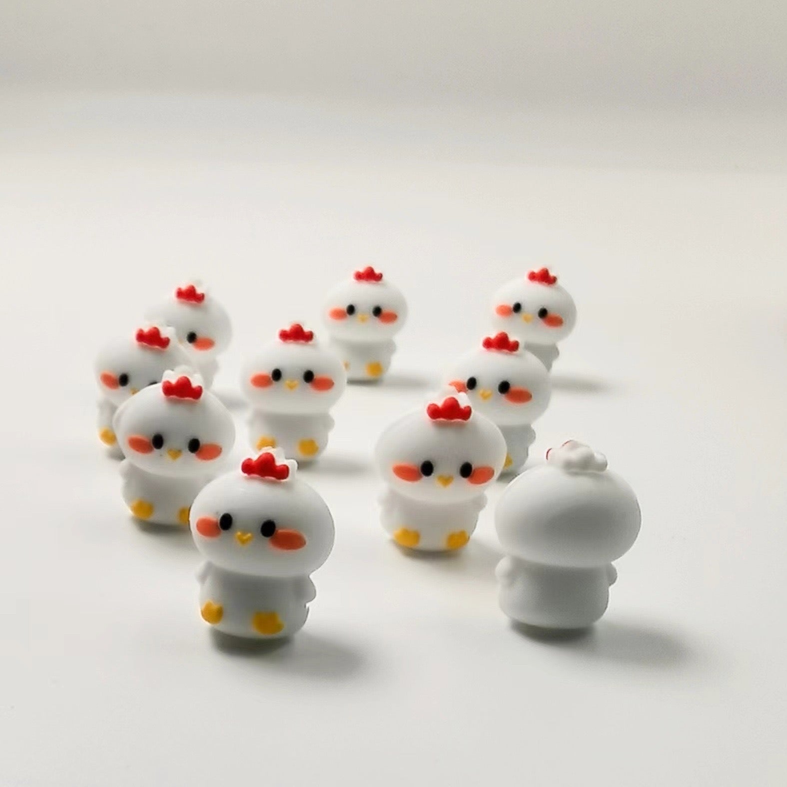 FS1763-3D Chick Silicone Focal Beads