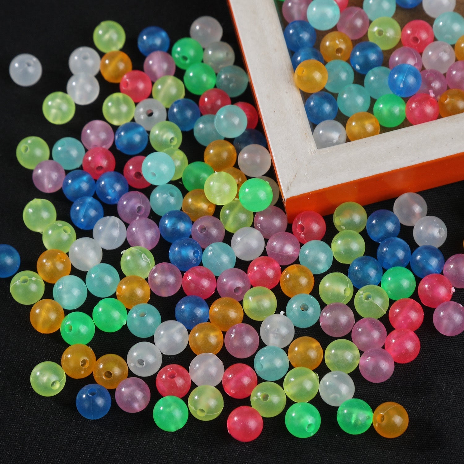 FS1758-6MM Glowing Acrylic Beads (Not Fit Pens)