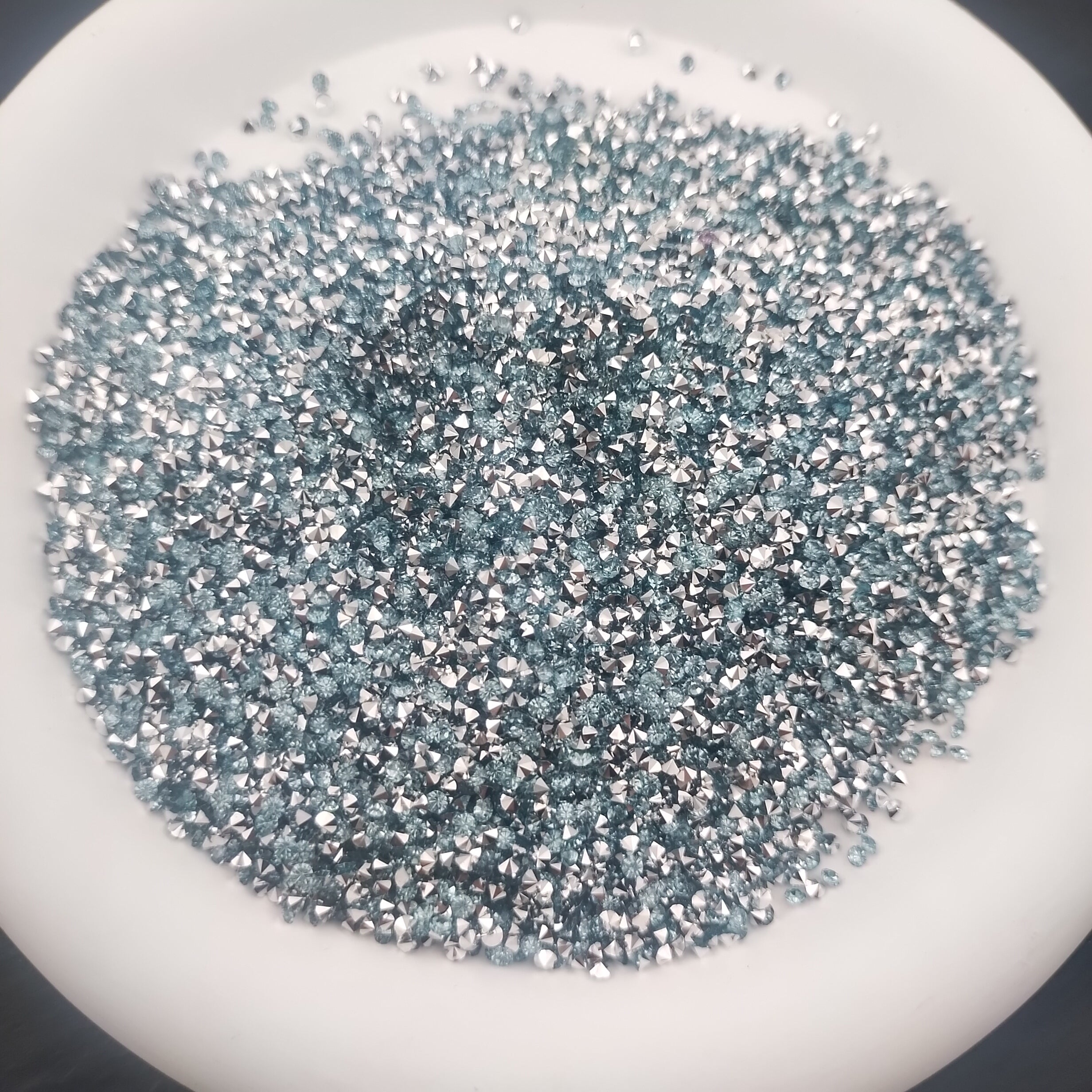 FS2097- 2mm Silver bottom Diamonds Sugar