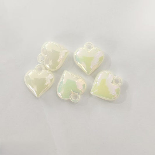 FS3274- Fine Glitter Heart Pendant Acrylic Beads