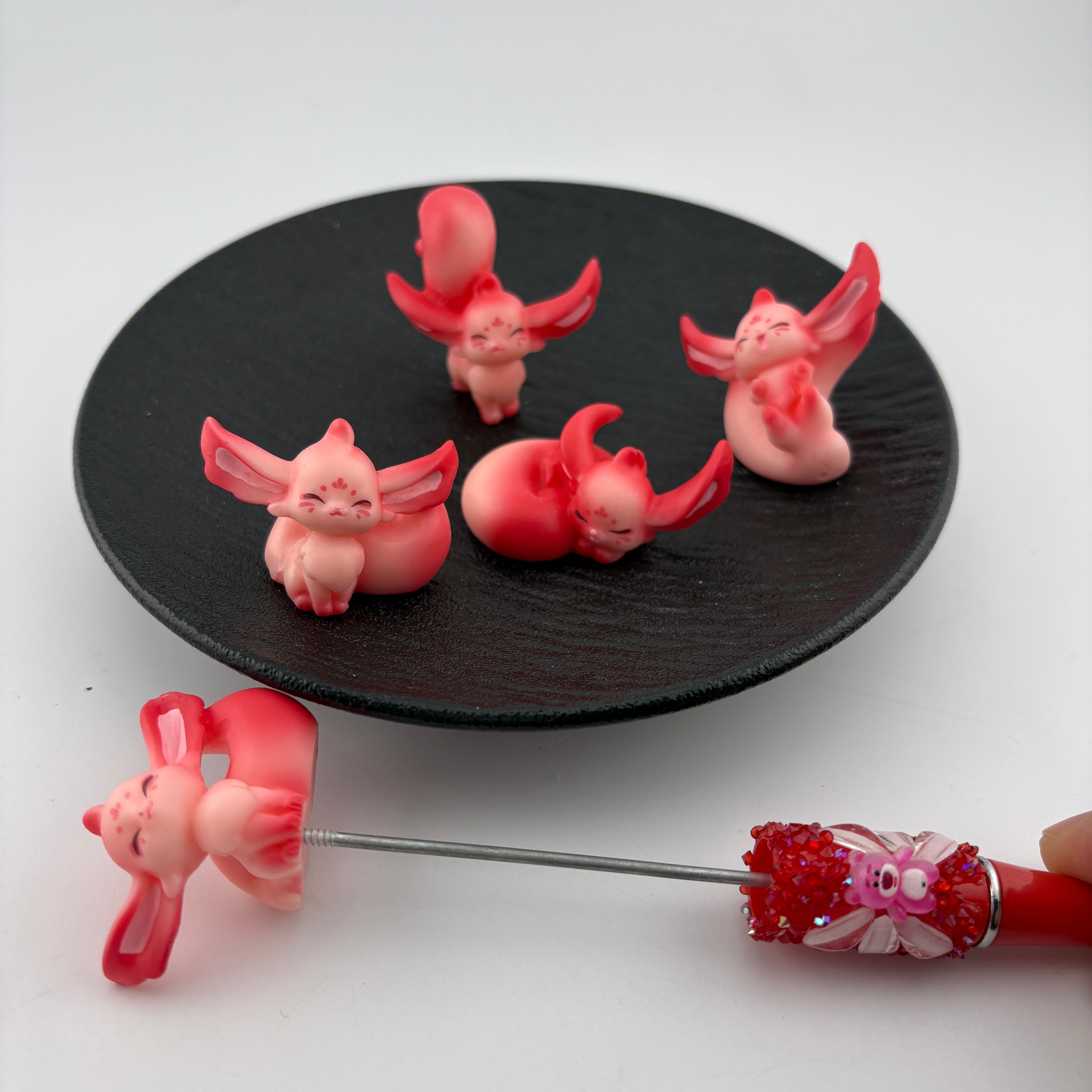 FS2197- 4PCS/Set Big Ears and tail Pink Red Fox Pen toppers