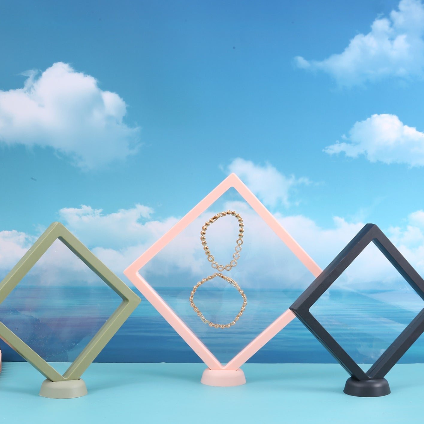 [KM6951]-7*7*2cm,[KM6952]-9*9*2cm,[KM6953]-11*11*2cm, PE Square Suspended Box Jewelry Box, Small Jewelry Ring Box, Suspended Anti-oxidation Exquisite Display Box, [KM6954]- 5.5*5.5*1.7cm Round Stands