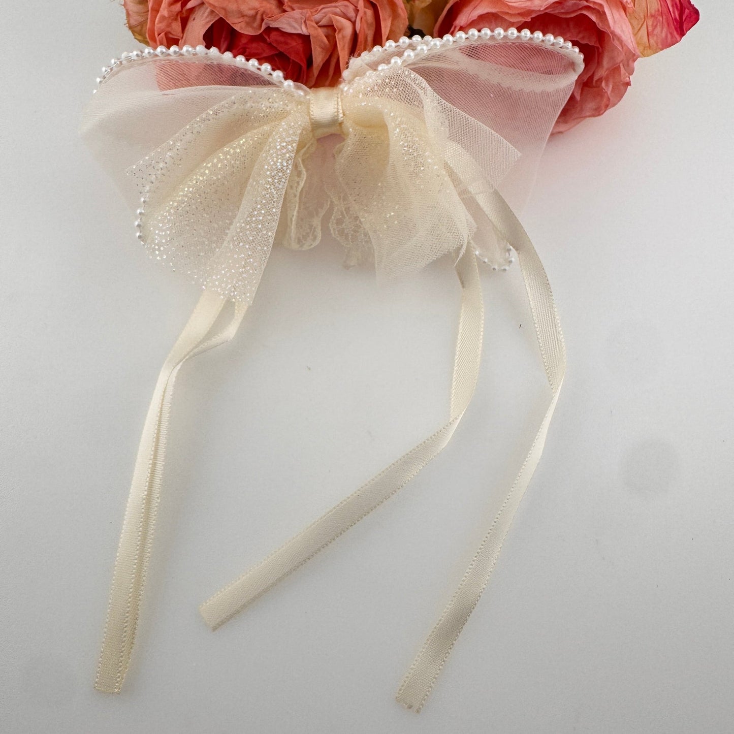 [KM7024]-  Lace Pearl Edge Fabric Bows