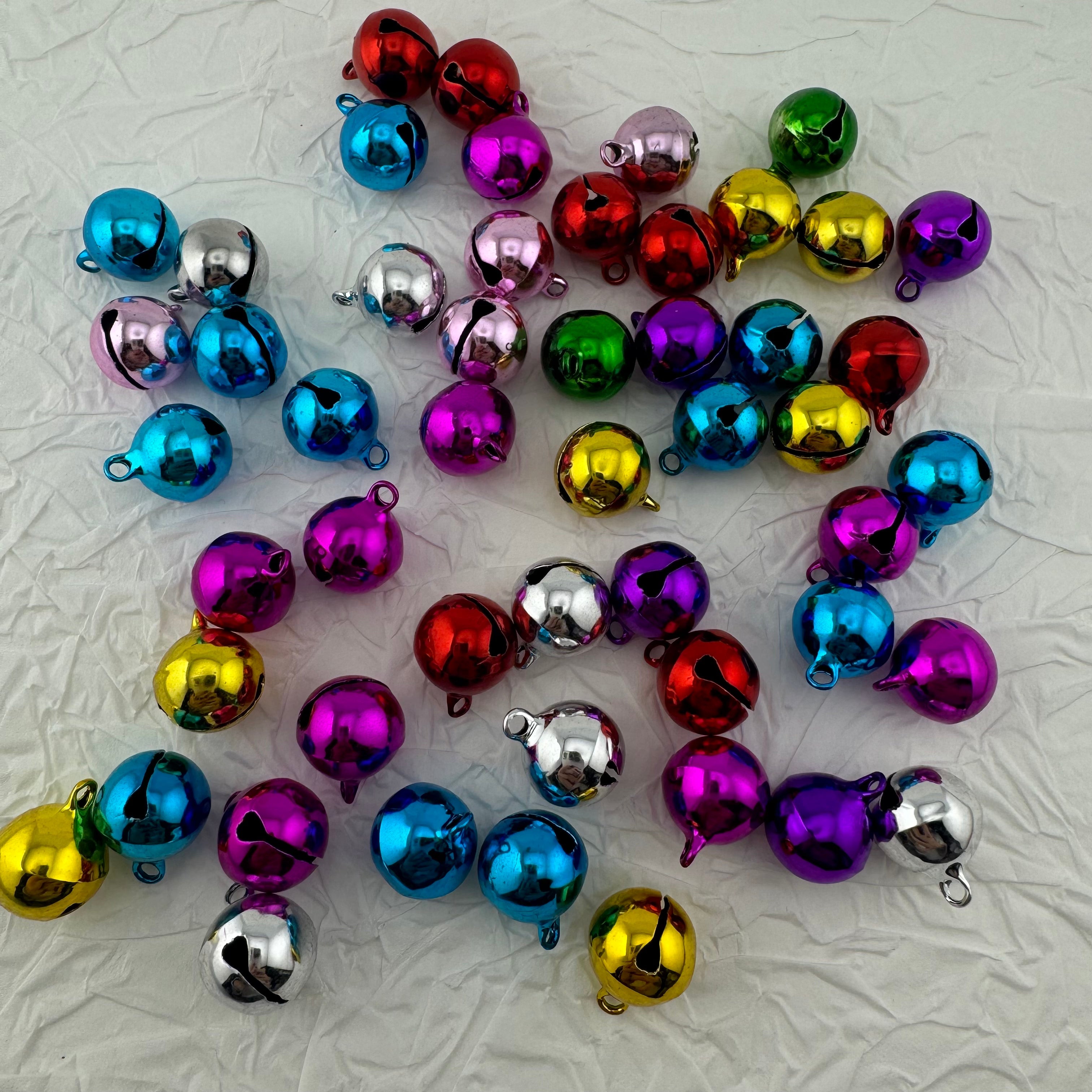 FS2252-14mm Random Mixed Color Christmas Metallic Bell Rings