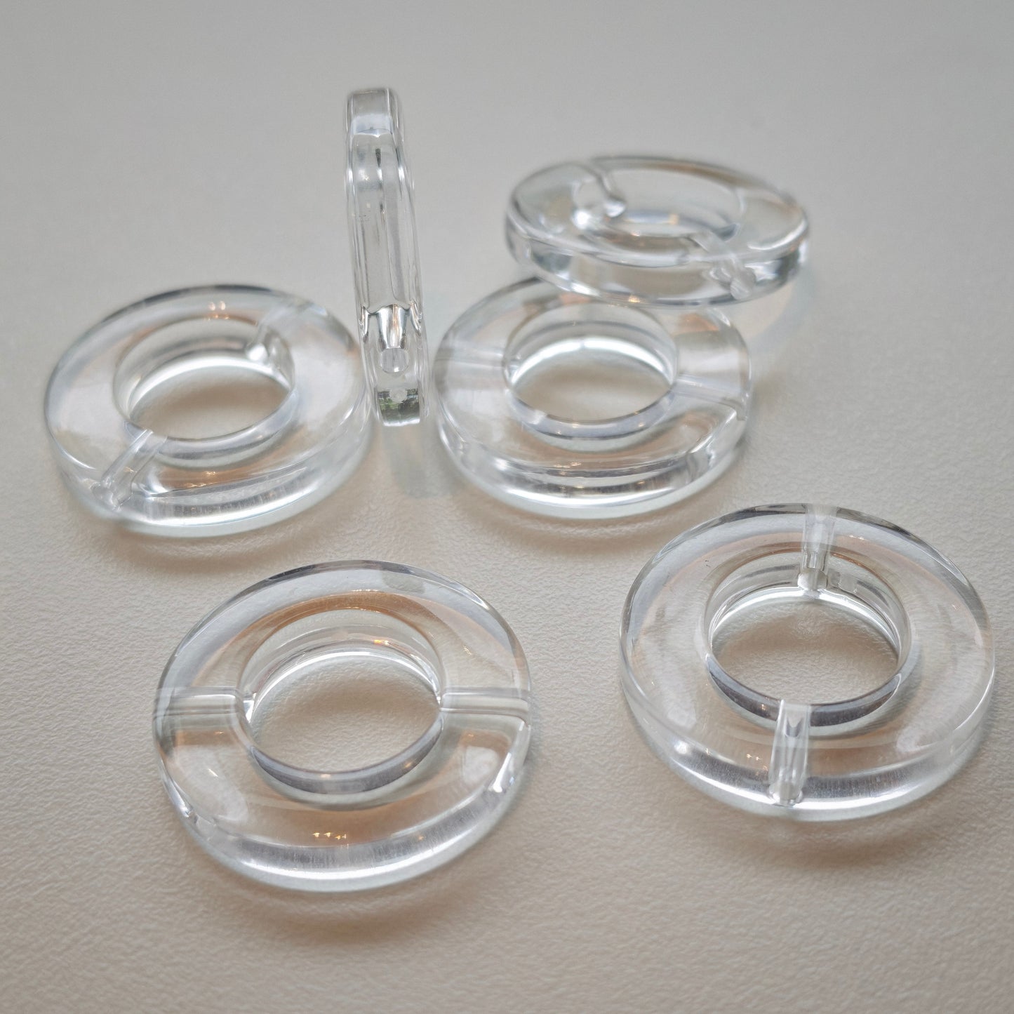 [KM6985]- 27mm Clear Flat Round Rings Based Beads, Inner Ring:15mm, Thickness:5.3mm
