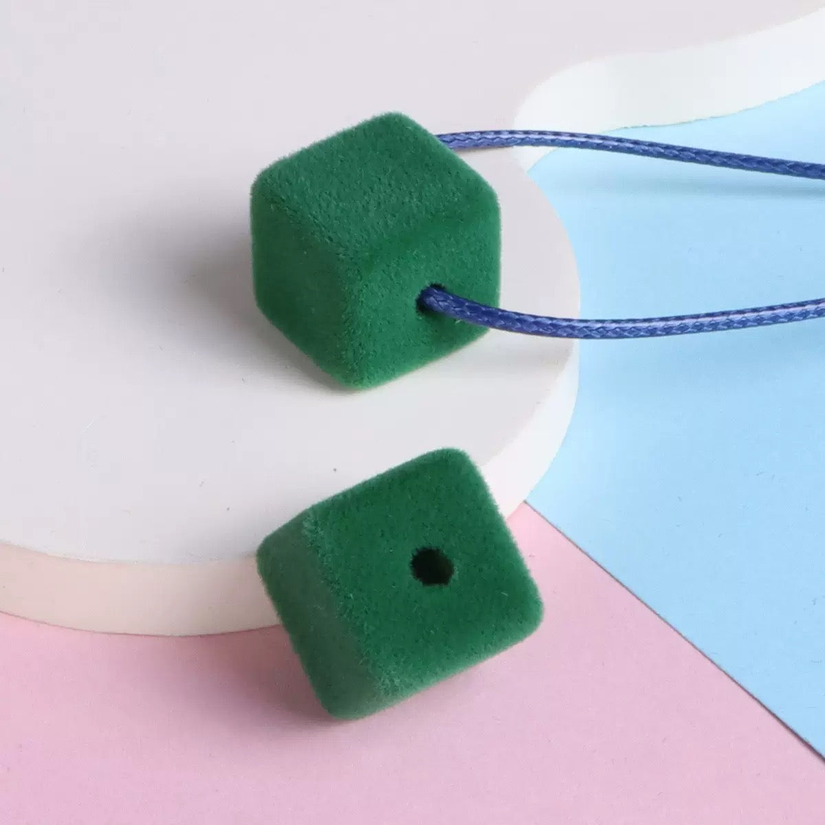 FS2191-About 14MM Size Frocked Acrylic Cube Beads Fit For Beadable Pens