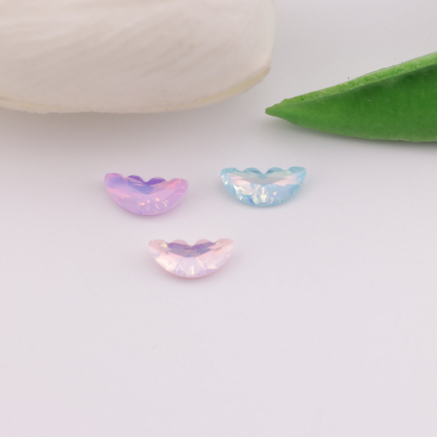 FS2228- 5*10mm Butterfly Wings Mocha Crystal