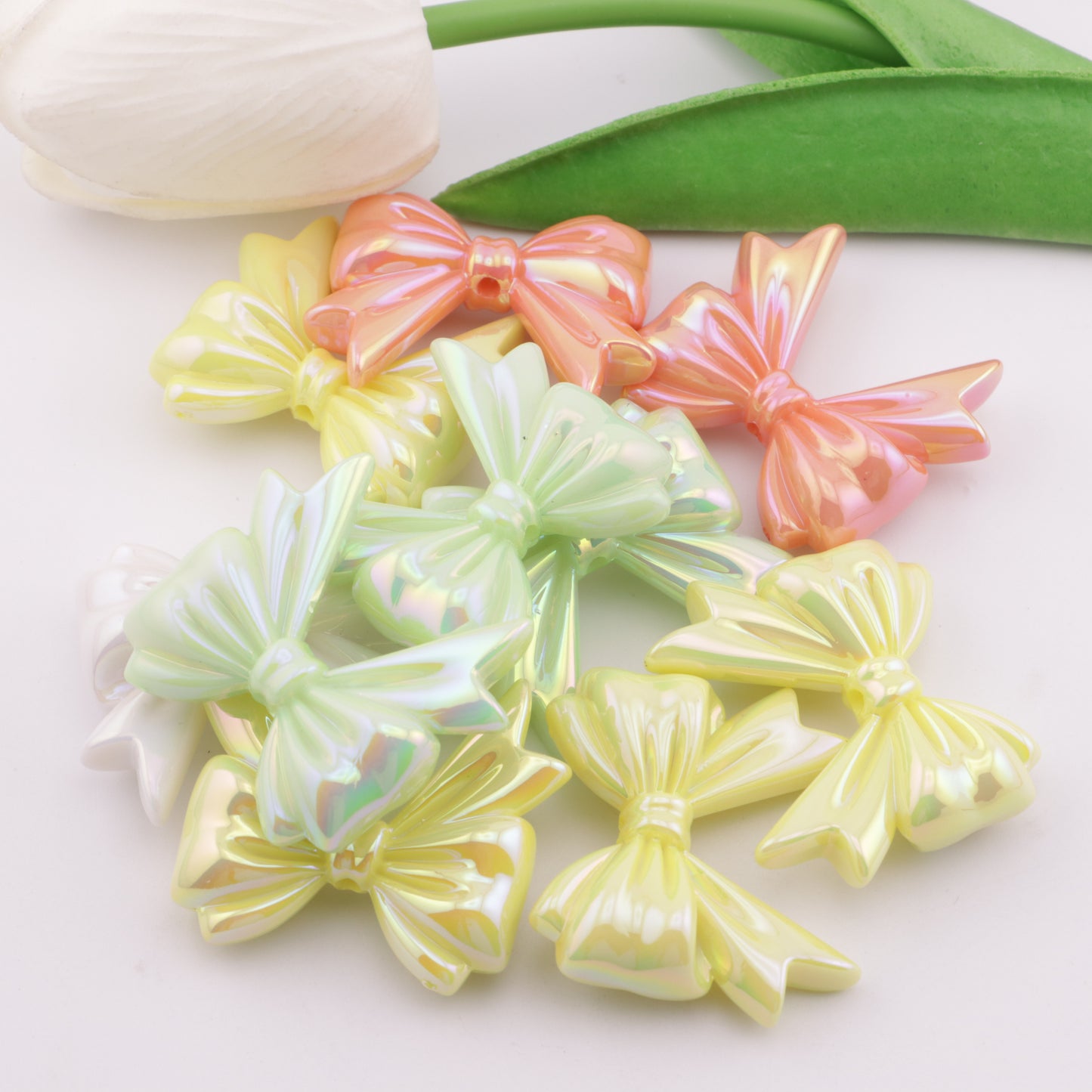 FS2218- 36.6×32mm UV-Plated Solid-Color Bowknot Acrylic Beads