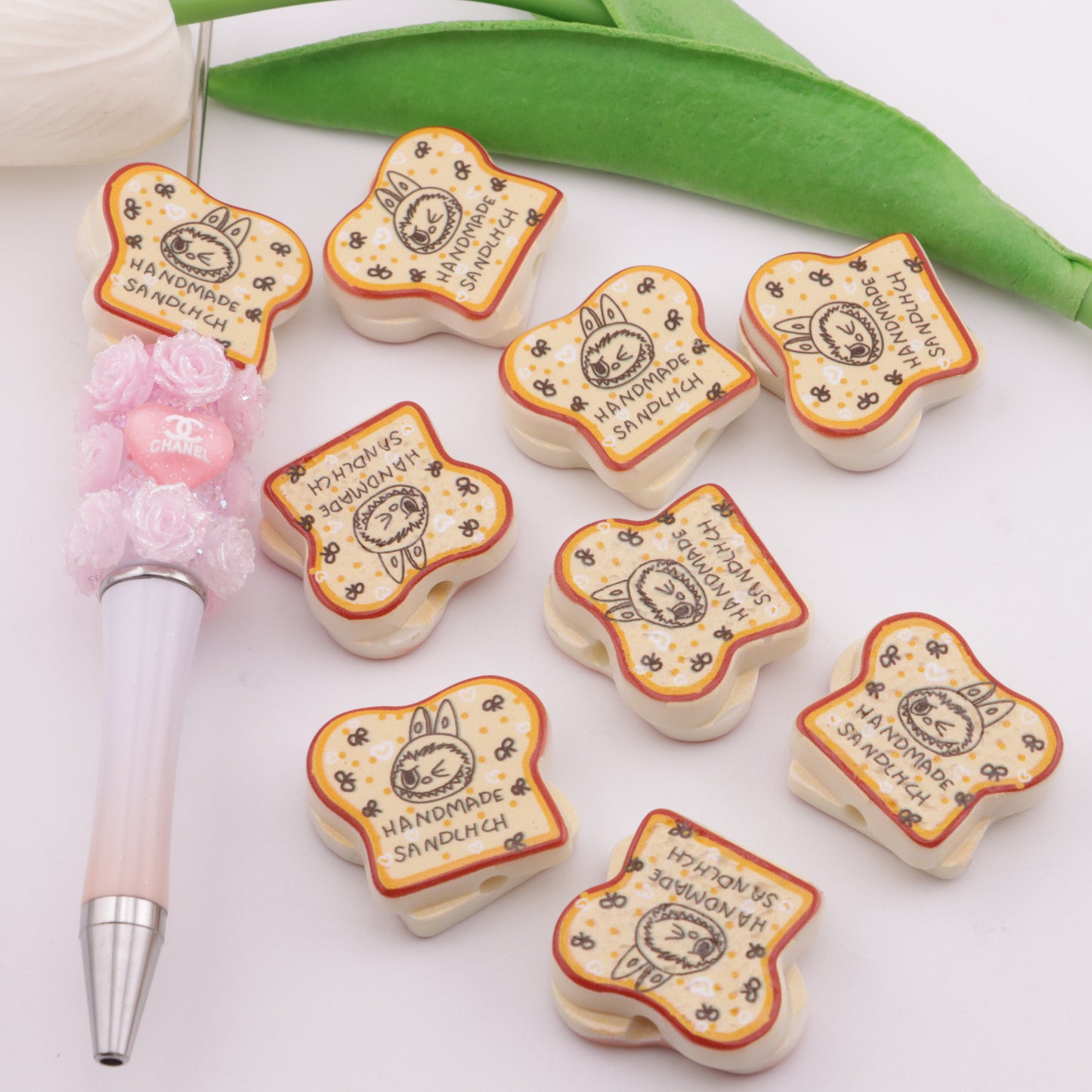 FS5832- Labubu Toast Acrylic Beads