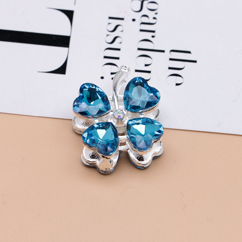 FS4848- Approximately 2.9×2.4×1.3 Cm Four - leaf Clover Alloy Beads Four - way Passable For Pen