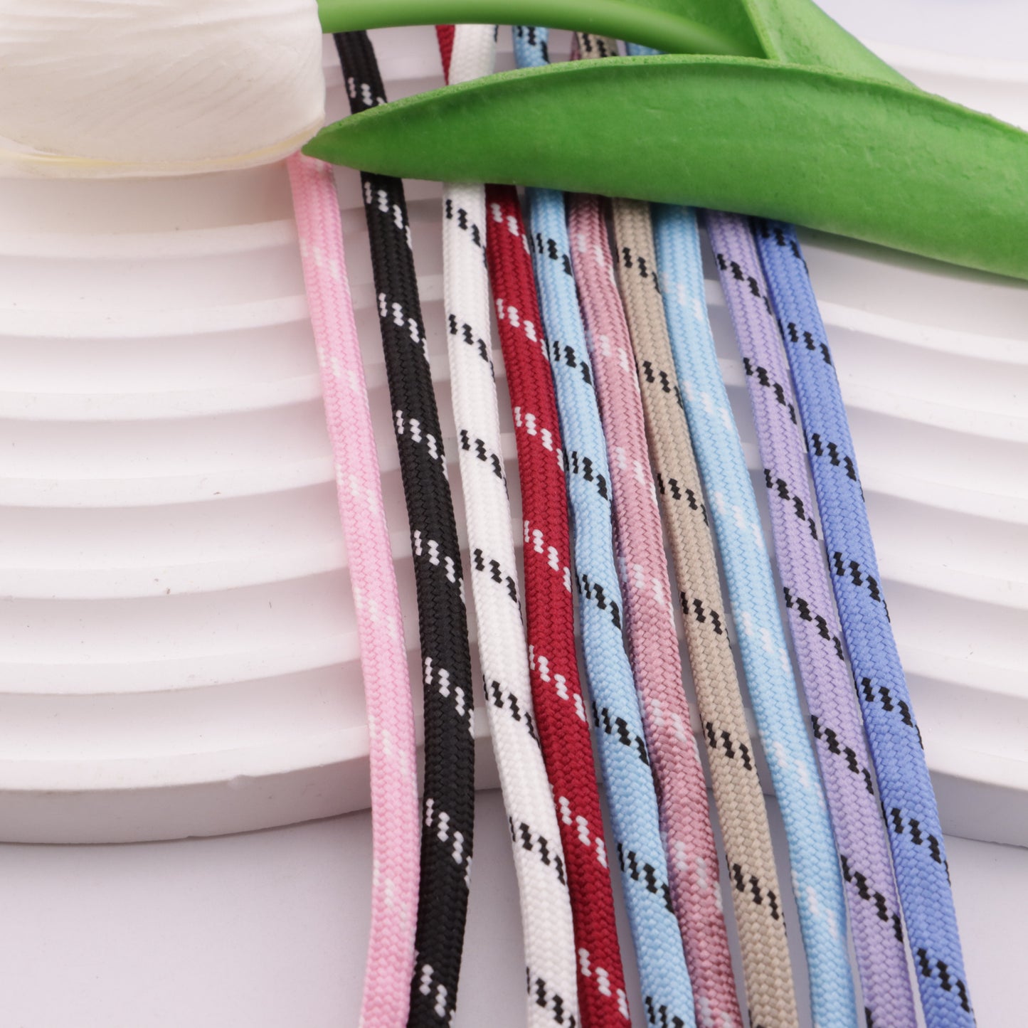 FS5942- 5mm Thick Colorful Dotted Polyester Core-Spun Round Rope, Wear-Resistant Miu Rope