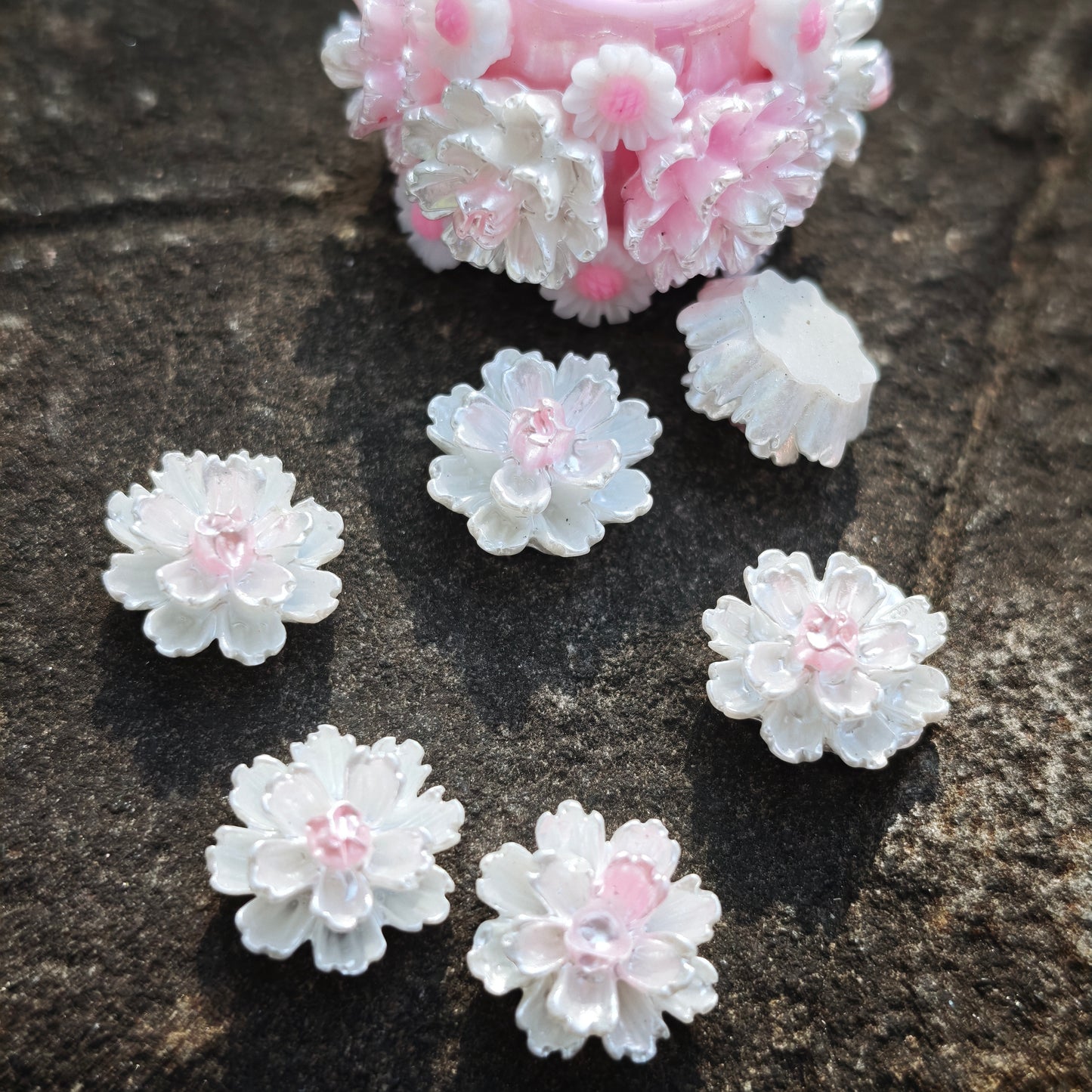 [KM6162]- 12mm Luminous Hibiscus Flower Charms Glow-In-The-Dark Hibiscus Flower Patches Charms