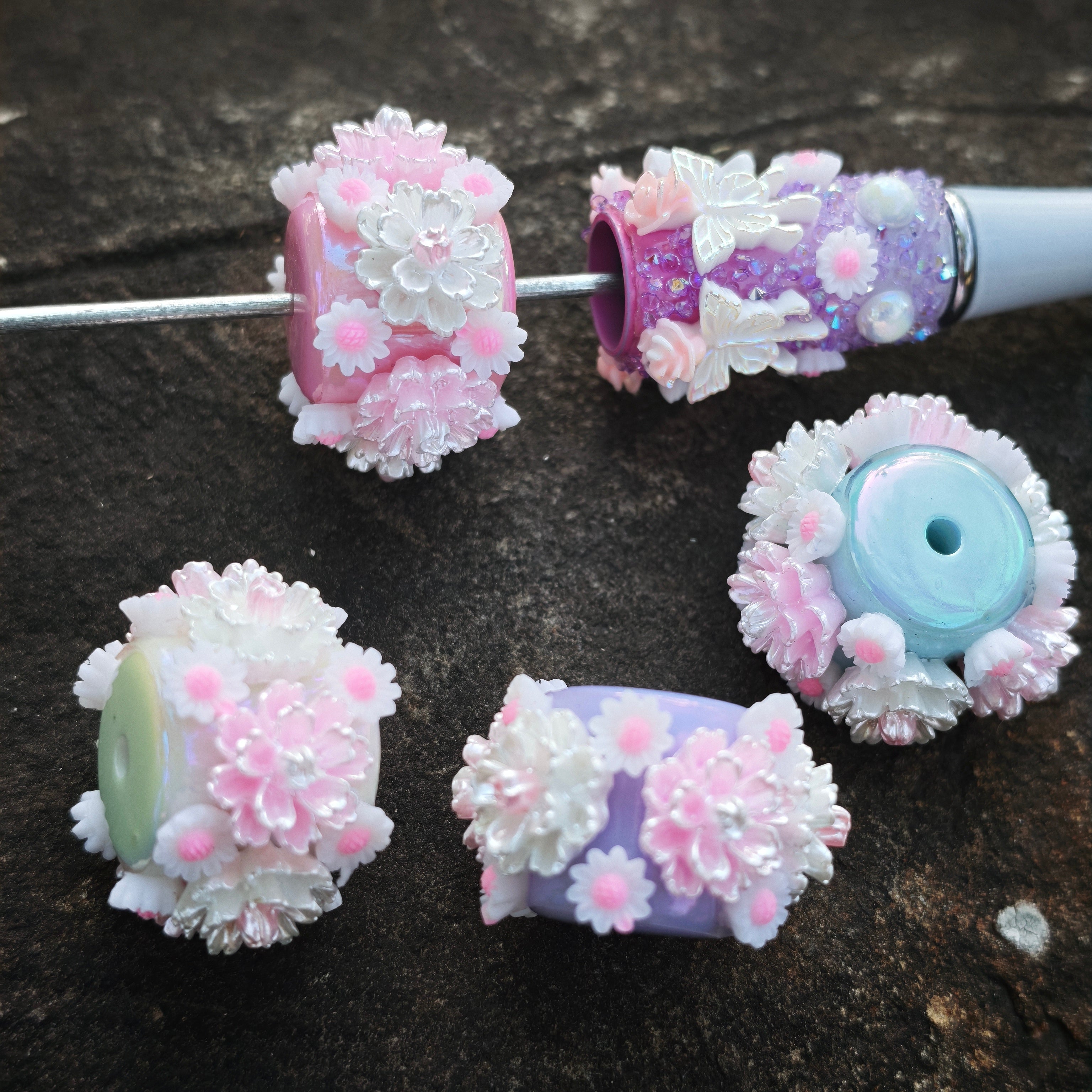KM6858]- Handmade Hibiscus Flower Fancy Beads ,Fit For Pens (The