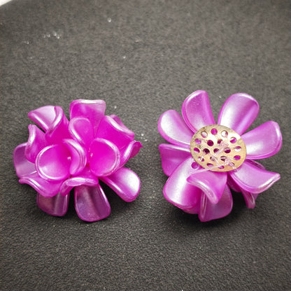 [KM6871]- 28mm 18 Petal Semi-Circle Flower Ball Charms