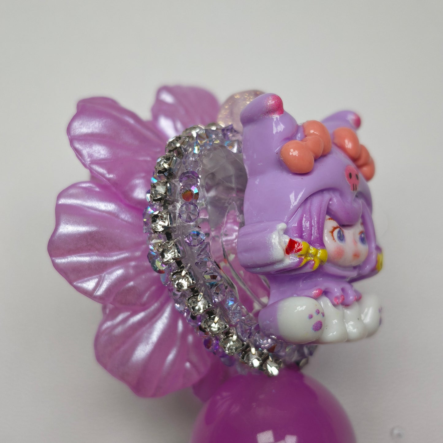 [KM6881]- 47mm SP Sanrio Love Heart Flower Fancy Beads, Kuku