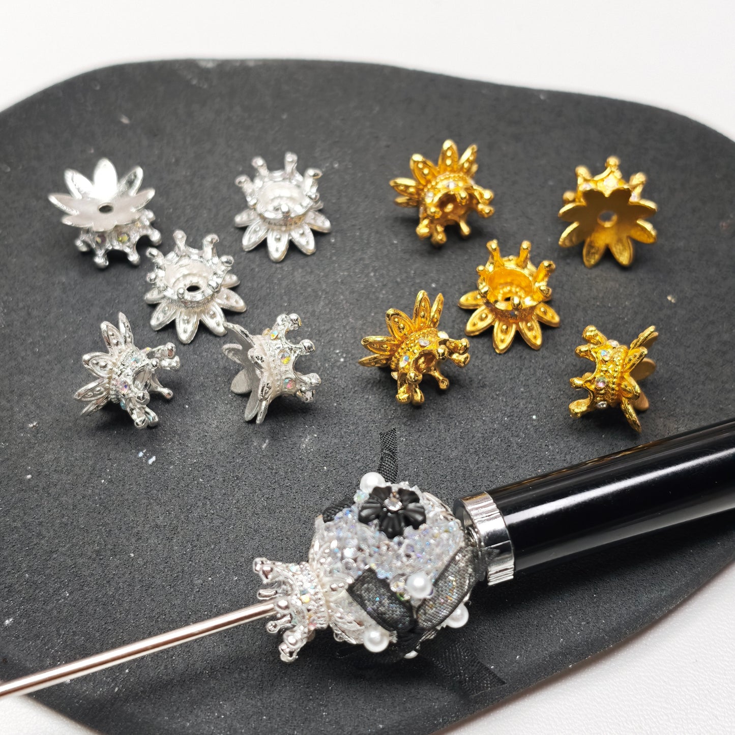 [KM6873]- 9mm*14mm Crown Flower Spacers Metal Beads