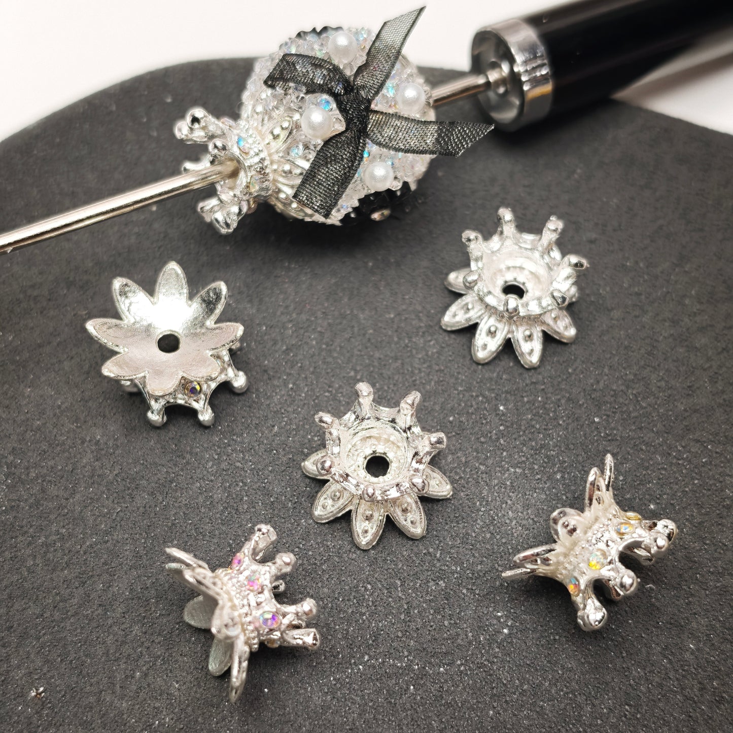 [KM6873]- 9mm*14mm Crown Flower Spacers Metal Beads