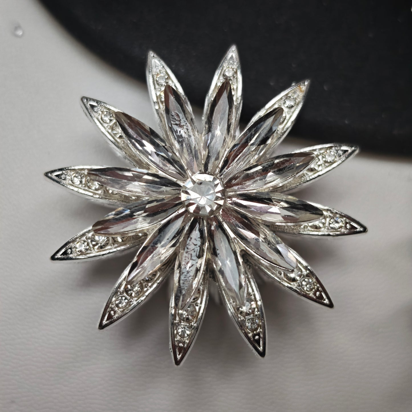 [KM6911]- 40mm Double Sided Spin Rotating, Sunflower Metal Fancy Beads