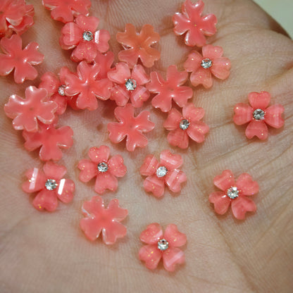 [KM5711]- 8mm Four-Petal Heart Flower Charms With Diamonds