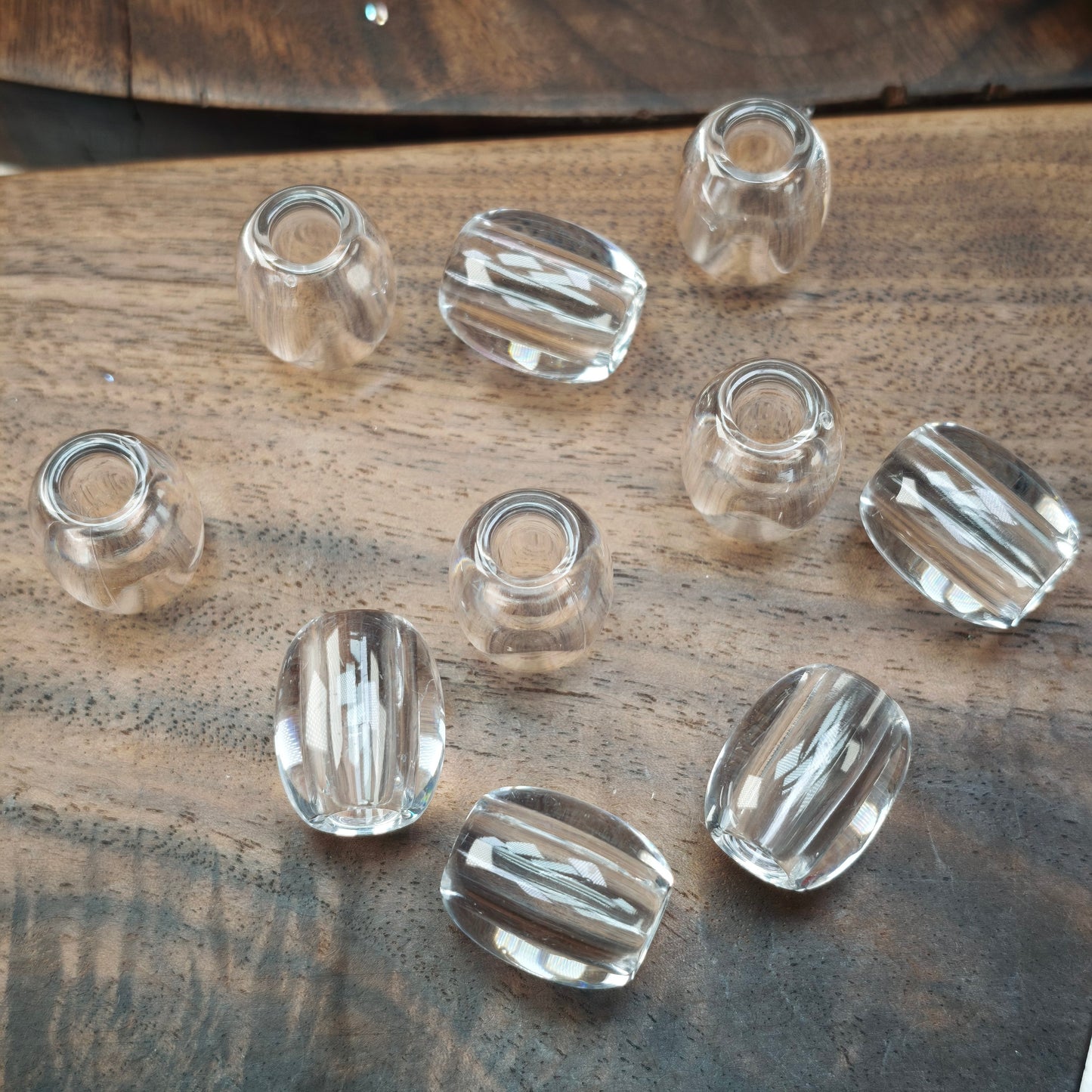 [KM6967]- 16mm*13.5mm、穴：6mm、ビッグホールクリアアクリルビーズ