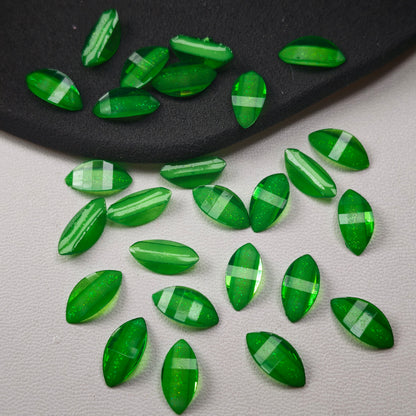 [KM6982]- 6mm*12mm Resin Horse Eyes Flower Petal Charms