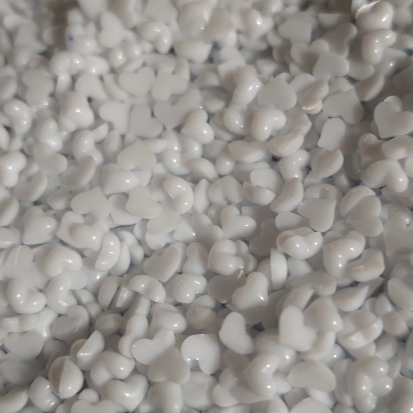 [KM6988]- 5mm Small Love Heart Resin Nails Charms