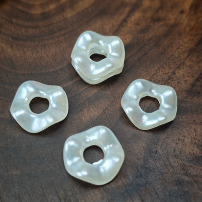 [KM5850]- 13mm Pearlescent Wavy Spacers, Acrylic Pearl Color Wavy Spacers Beads