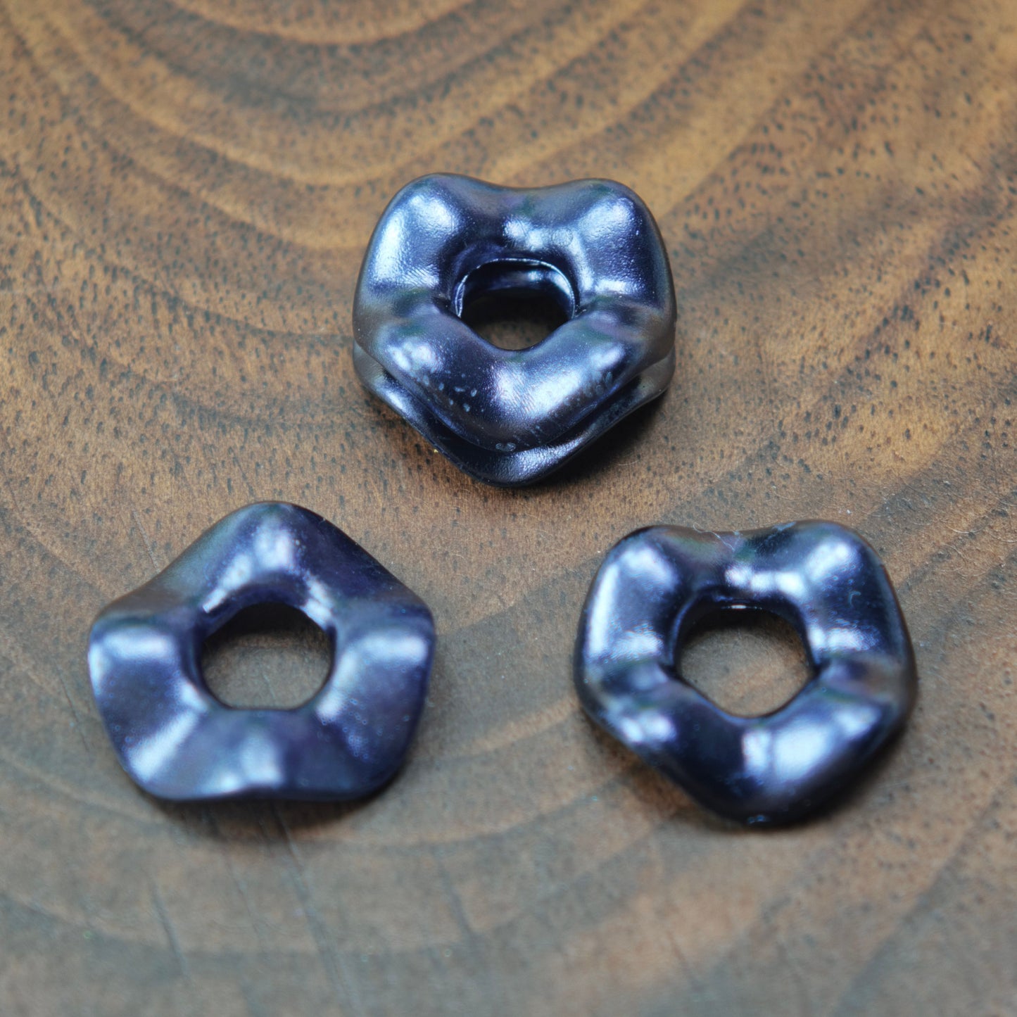 [KM5850]- 13mm Pearlescent Wavy Spacers, Acrylic Pearl Color Wavy Spacers Beads