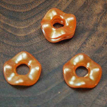 [KM5850]- 13mm Pearlescent Wavy Spacers, Acrylic Pearl Color Wavy Spacers Beads